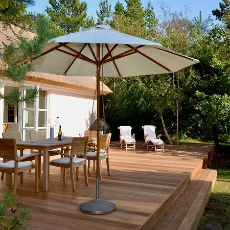 Beautiful Surrounded By Nature * Holmstrup